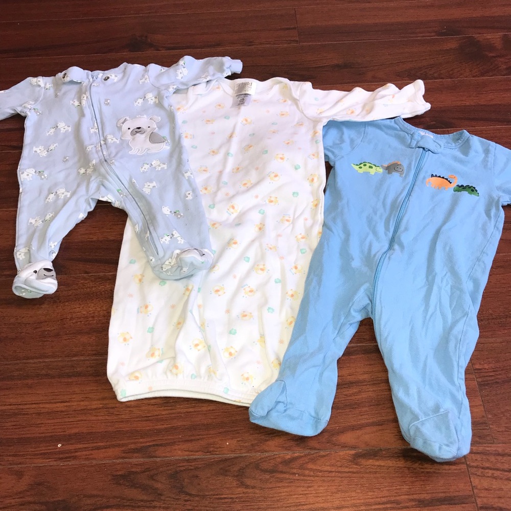 GUC 💚 GERBER + CARTERS 0-3 MONTHS | 3 Onesies